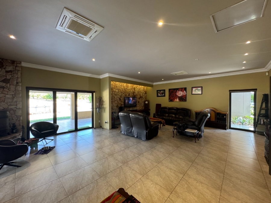 To Let 3 Bedroom Property for Rent in Zilkaatsnek North West